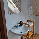 Pod Modrzewiem Powidz (Slupca)