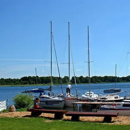 Pod Modrzewiem Powidz (Slupca)