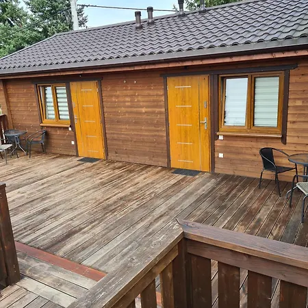 Pod Modrzewiem Apartment *