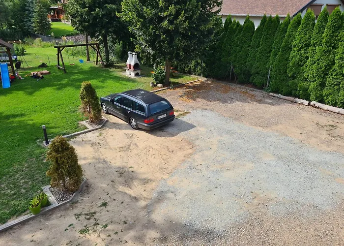 Pod Modrzewiem アパート